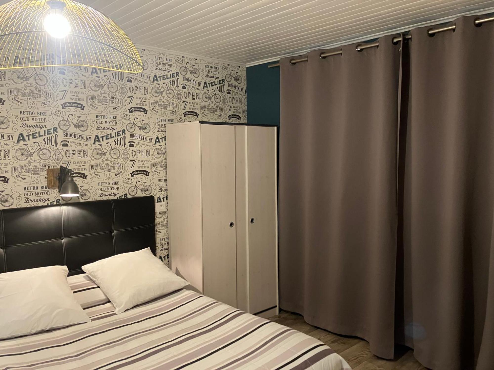 Hotel Du Nord Chambres Familiales Fontaines  ภายนอก รูปภาพ