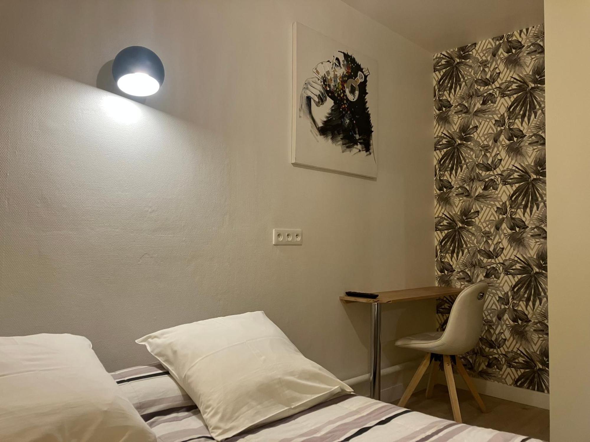 Hotel Du Nord Chambres Familiales Fontaines  ภายนอก รูปภาพ